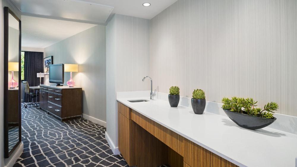 Suite interior